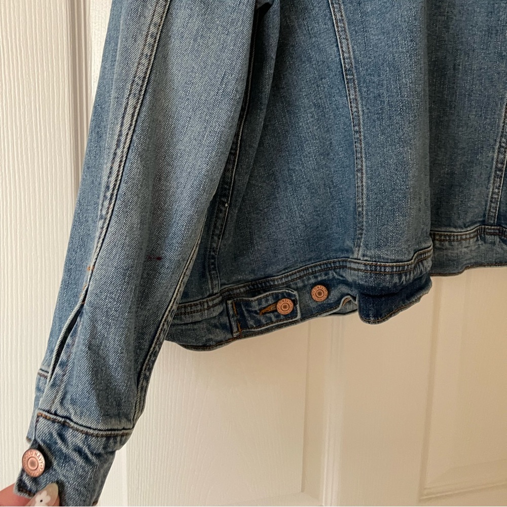 Jean jacket - Picture 7 of 7